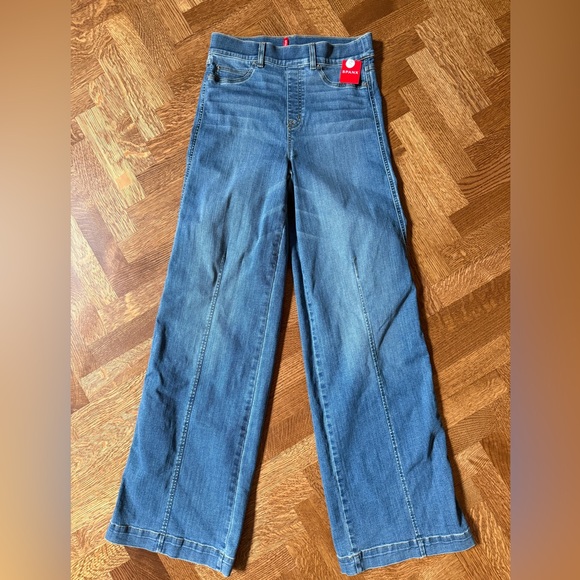 NWT SPANX Seamed Front Wide Leg Blue Denim Jeans Pull On Vintage Indigo M Tall - Picture 1 of 7